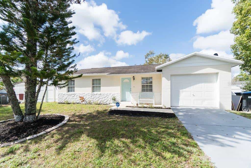 MOUNT DORA FLORIDA RENTAL PROPERTY